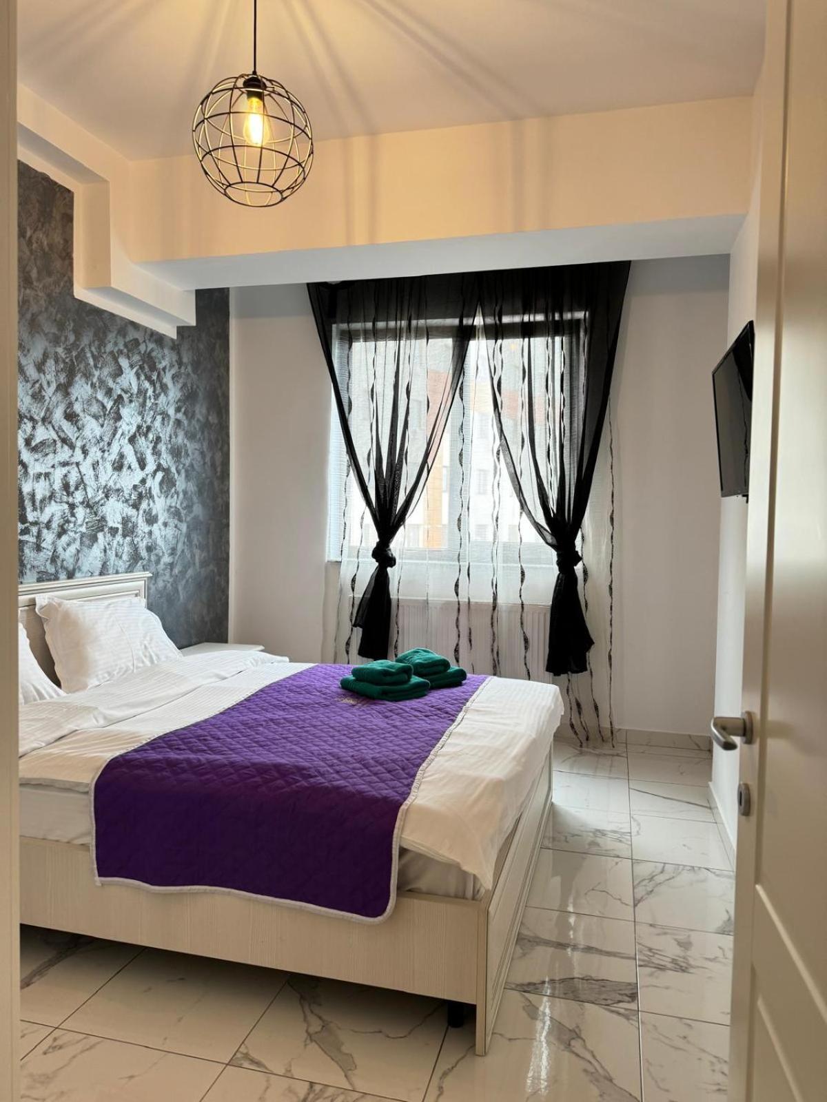 Studios & Apartments Palas By Glam At Lazar Towers Iasi Exterior photo