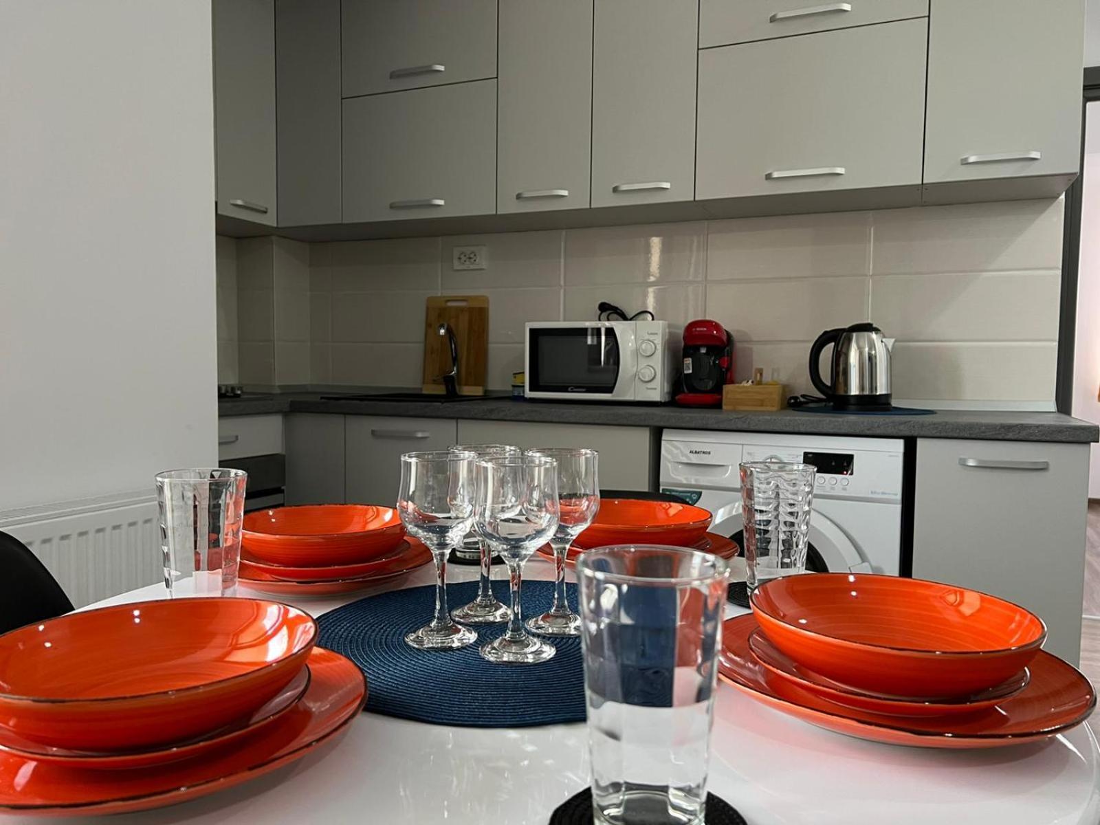 Studios & Apartments Palas By Glam At Lazar Towers Iasi Exterior photo