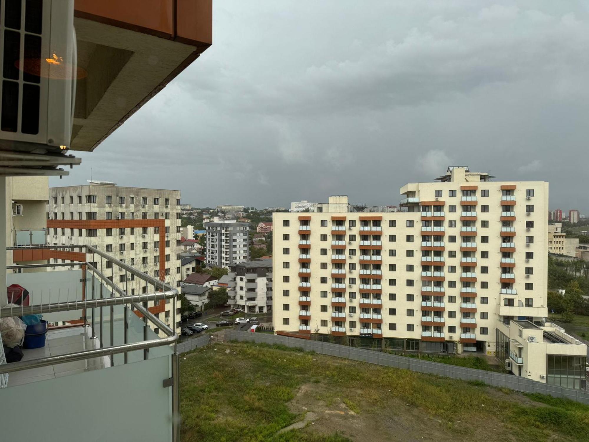 Studios & Apartments Palas By Glam At Lazar Towers Iasi Exterior photo